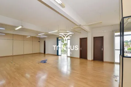 Imóvel Comercial para alugar, 571m² no São Francisco, Curitiba