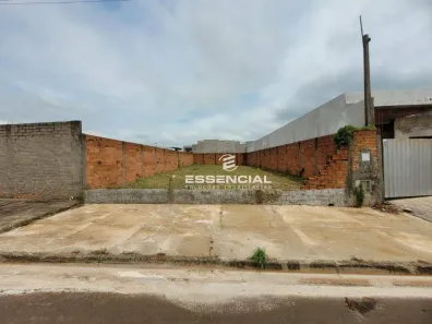 Lote/Terreno à venda, 250m² no Residencial Ouro Verde, Botucatu