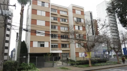 Apartamento com 3 Quartos para alugar, 91m² no Bigorrilho, Curitiba