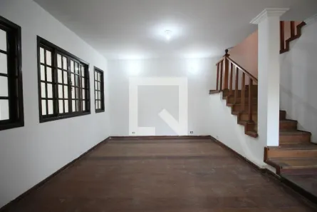 Casa com 3 Quartos à venda, 260m² no Jardim Londrina, São Paulo