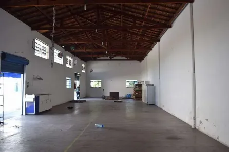 Galpão/Depósito/Armazém à venda, 300m² no Chácara da Galega, Pindamonhangaba