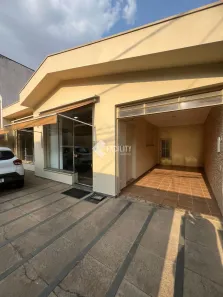 Casa com 2 Quartos à venda, 246m² no Cambuí, Campinas