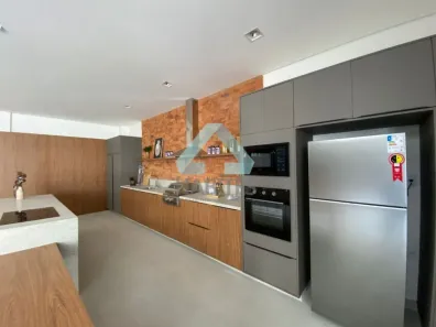Apartamento com 2 Quartos para alugar, 97m² no Vila Silvinha, Botucatu