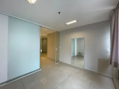 Sala Comercial para alugar, 39m² no Centro, Juiz de Fora