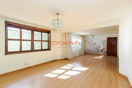 Casa com 5 Quartos para alugar, 392m² no Santa Quitéria, Curitiba
