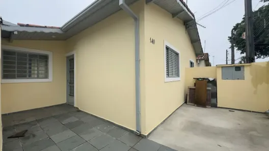 Casa com 2 Quartos para alugar, 90m² no São João, Jacareí