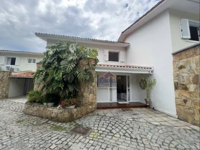 Casa de Condomínio com 4 Quartos à venda, 180m² no Frade (Cunhambebe), Angra dos Reis