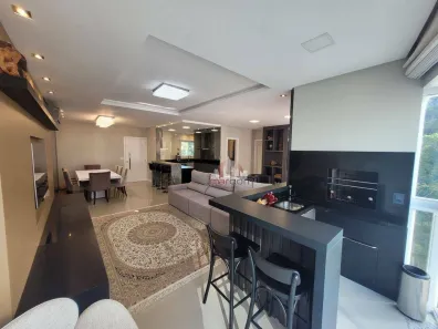 Apartamento com 3 Quartos à venda, 130m² no Pioneiros, Balneário Camboriú