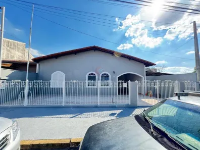 Casa com 3 Quartos para alugar, 190m² no Jardim Nova Veneza (Nova Veneza), Sumaré