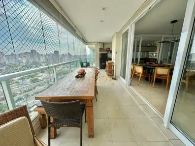 Apartamento com 4 Quartos à venda, 233m² no Campo Belo, São Paulo
