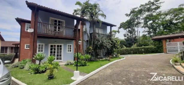 Casa com 2 Quartos à venda, 114m² no Penedo, Itatiaia