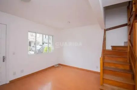 Casa de Condomínio com 2 Quartos para alugar, 70m² no Humaitá, Porto Alegre