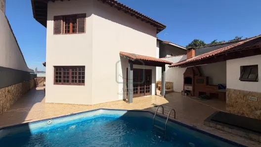 Sobrado com 4 Quartos à venda, 343m² no Jardim Suzano, Suzano