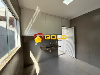 Casa com 3 Quartos à venda, 130m² no Jardim Europa, Uberlândia