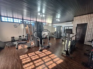 Casa com 3 Quartos à venda, 250m² no Floresta, Joinville