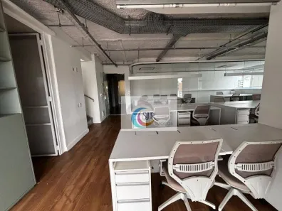 Sala Comercial para alugar, 216m² no Pinheiros, São Paulo