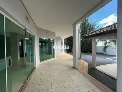 Casa de Condomínio com 4 Quartos à venda, 310m² no Nova Uberlândia, Uberlândia