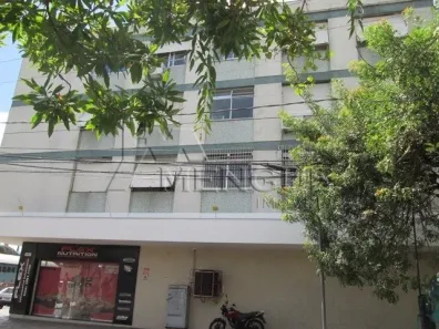 Apartamento com 2 Quartos à venda, 69m² no Vila Ipiranga, Porto Alegre