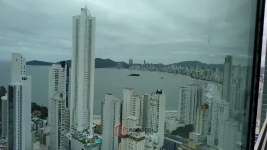 Apartamento com 4 Quartos à venda, 136m² no Pioneiros, Balneário Camboriú