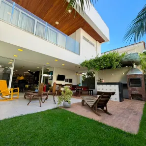 Casa com 4 Quartos à venda, 413m² no Coaçu, Eusébio