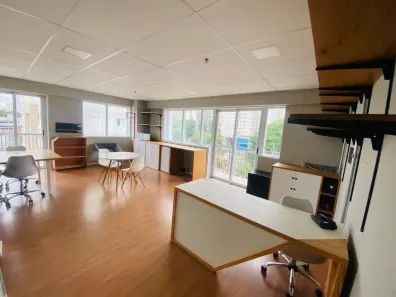 Sala Comercial à venda, 45m² no Santo Amaro, São Paulo