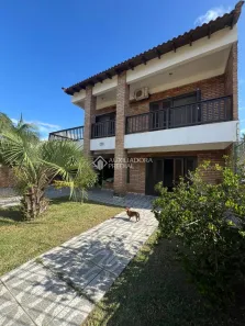 Casa com 4 Quartos à venda, 328m² no Florida, Guaíba