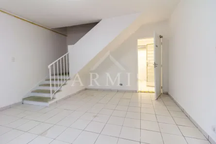 Casa com 3 Quartos para alugar, 120m² no Cidade Monções, São Paulo