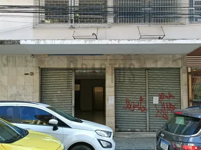 Ponto Comercial para alugar, 70m² no Centro, Juiz de Fora