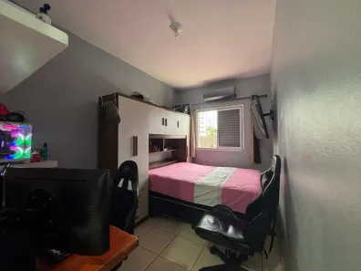 Sobrado com 3 Quartos à venda, 600m² no Guilhermina, Praia Grande