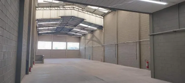 Galpão/Depósito/Armazém para alugar, 650m² no Parque Rural Fazenda Santa Cândida, Campinas