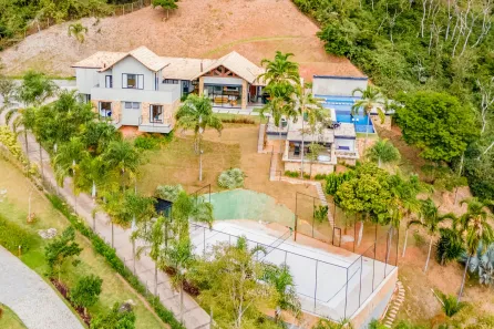 Casa de Condomínio com 6 Quartos à venda, 600m² no Pedro do Rio, Petrópolis