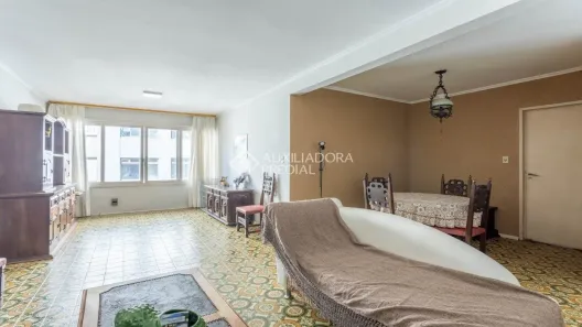 Apartamento com 3 Quartos à venda, 116m² no Moinhos de Vento, Porto Alegre