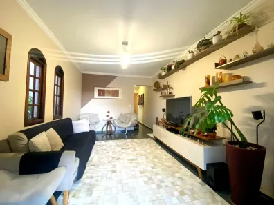 Sobrado com 4 Quartos à venda, 190m² no Jardim Sarah, São Paulo