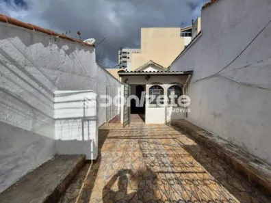 Casa com 2 Quartos para alugar, 200m² no Campestre, Santo André