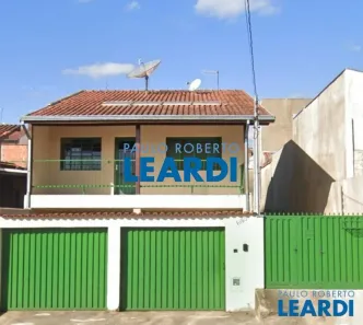 Sobrado com 2 Quartos à venda, 250m² no Jardim Esperança, Poços de Caldas