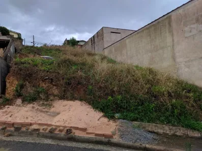 Lote/Terreno à venda, 279m² no Estância São José, Poços de Caldas
