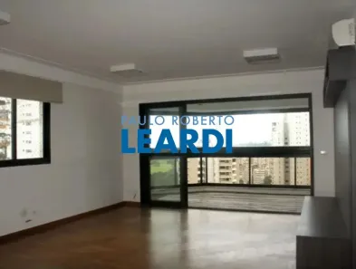 Apartamento com 4 Quartos à venda, 200m² no Paraíso do Morumbi, São Paulo