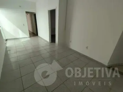 Imóvel Comercial com 1 Quarto para alugar, 130m² no Centro, Uberlândia