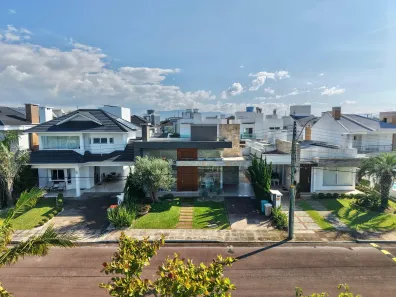 Casa de Condomínio com 3 Quartos à venda, 150m² no Zona Nova, Capão da Canoa