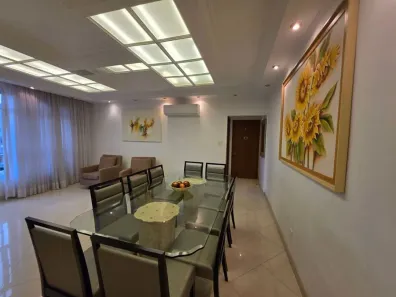 Apartamento com 3 Quartos à venda, 135m² no Marapé, Santos