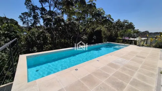 Casa de Condomínio com 3 Quartos à venda, 300m² no Moinho Velho, Embu das Artes