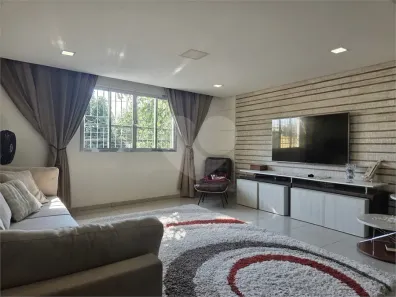Sobrado com 3 Quartos à venda, 230m² no Jardim Nosso Lar, São Paulo