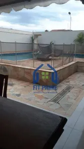 Casa com 3 Quartos para alugar, 375m² no Parque Industrial, São José do Rio Preto
