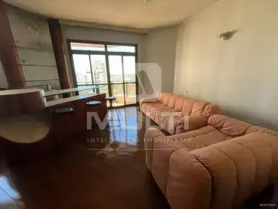Apartamento com 4 Quartos para alugar, 225m² no Osvaldo Rezende, Uberlândia