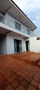 Sobrado com 3 Quartos para alugar, 252m² no Vila Rocha, Rio Verde