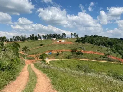Lote/Terreno à venda, 600m² no Águas de Igaratá, Igaratá