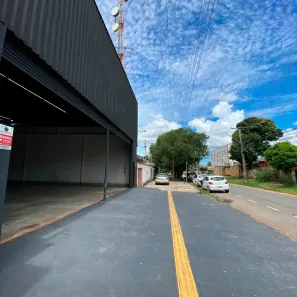 Galpão/Depósito/Armazém para venda ou aluguel, 698m² no Setor Pedro Ludovico, Goiânia