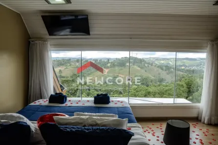 Casa com 5 Quartos à venda, 1352m² no Vila Natal, Campos do Jordão