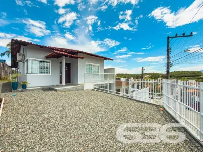 Casa com 2 Quartos à venda, 100m² no Floresta, Joinville