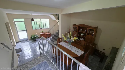 Casa com 4 Quartos à venda, 233m² no Santa Luzia, Juiz de Fora